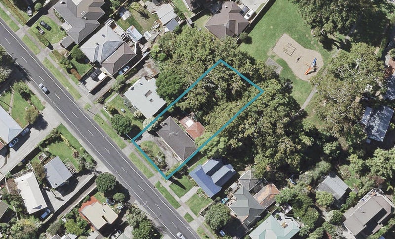 48 Vincent Street, Howick, Auckland - Carousel 1