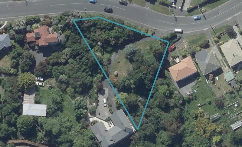27 Aberdeen Road, Saint Clair, Dunedin - Carousel 1