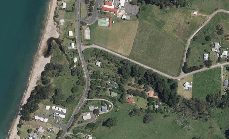 12 Waihuka Road, OMAPERE, KAIKOHE - Carousel 1