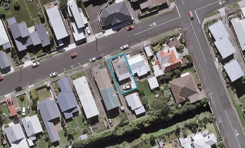 84 Buller Street, New Plymouth, New Plymouth - Carousel 1