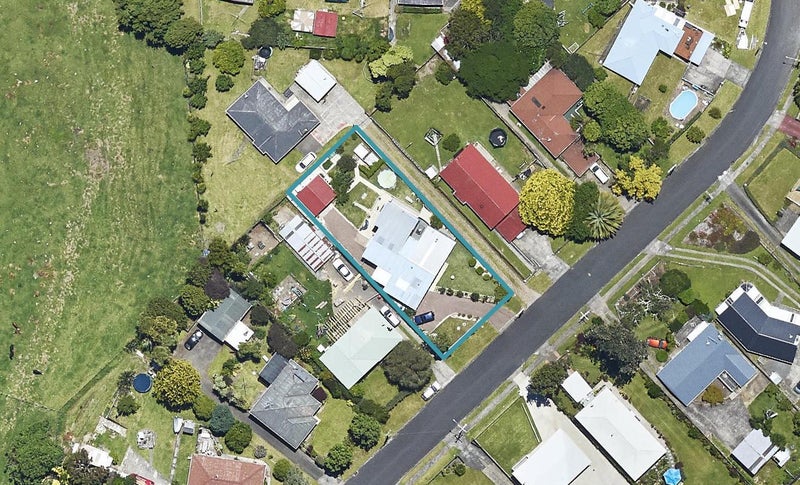 31 VALLEY ROAD, Te Puke, Te Puke - Carousel 1