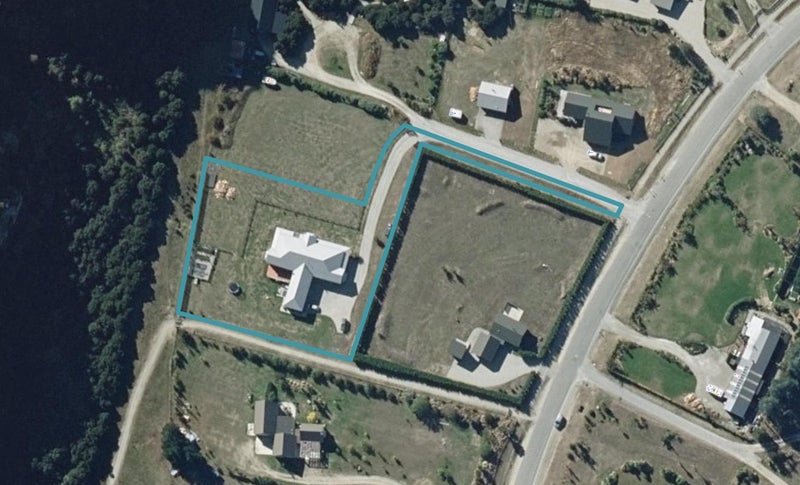 16 Old Racecourse Road, Albert Town, Wanaka - Carousel 1