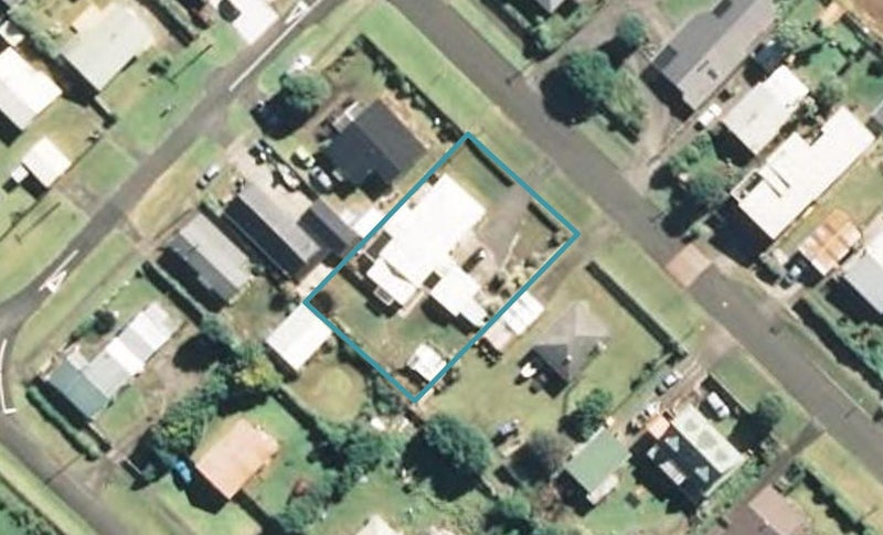 13 Hira Street, Hawera - Carousel 1