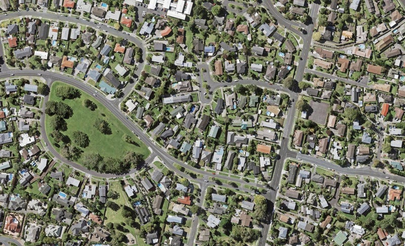 16C Imatra Place, Sunnyhills, Auckland - Carousel 1