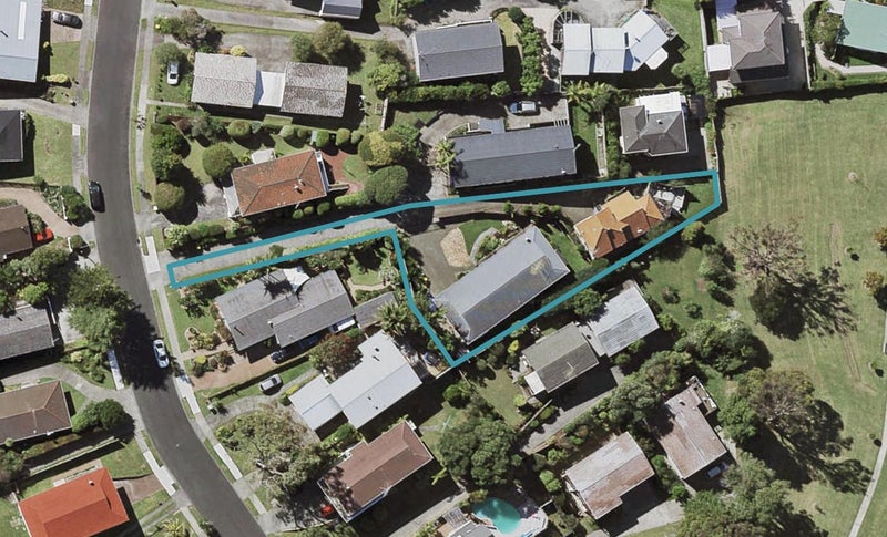 1/44 Knightsbridge Drive, Forrest Hill, Auckland - Carousel 1