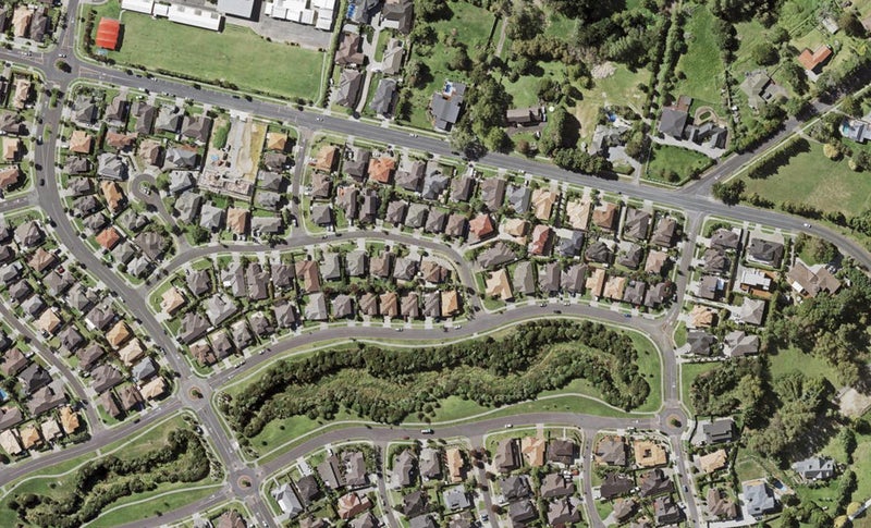23 Maybole Drive, Flat Bush, Auckland - Carousel 1