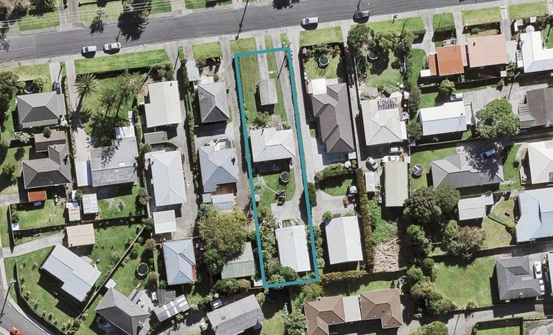 1/8 Tiri Tiri Road, Birkdale, Auckland - Carousel 1