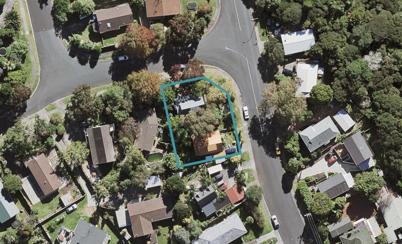 1/18 Lynn Road, Bayview, Auckland - Carousel 1