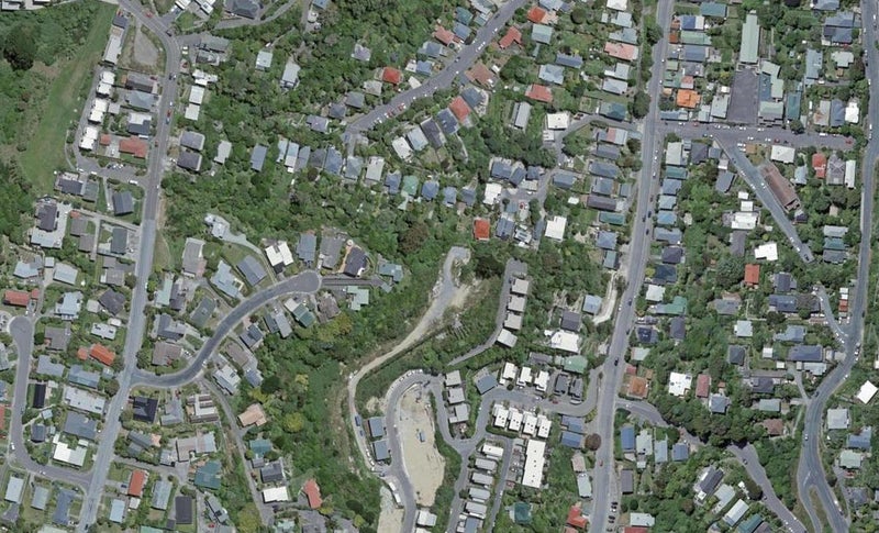 135 Tiketike Way, Brooklyn, Wellington - Carousel 1