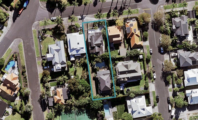 12A Upton Street, Herne Bay, Auckland - Carousel 1