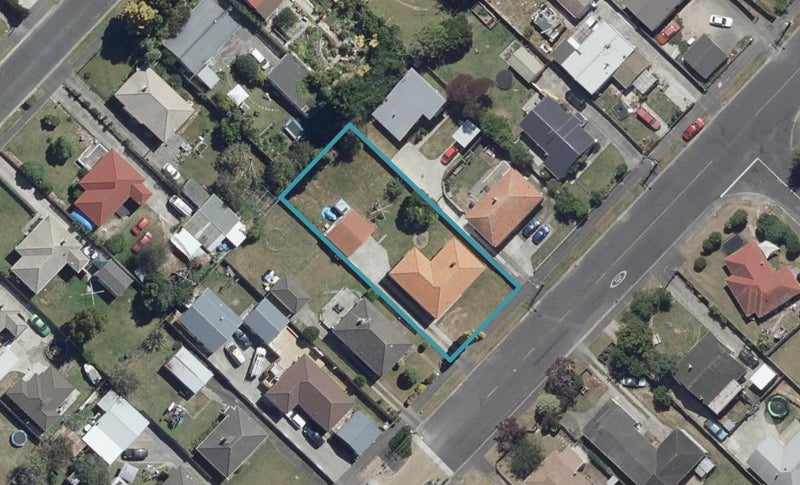 34 Pine Avenue, Bader, Hamilton - Carousel 1