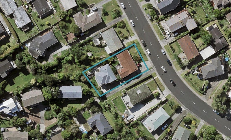 2/60 Juniper Road, Sunnynook, Auckland - Carousel 1