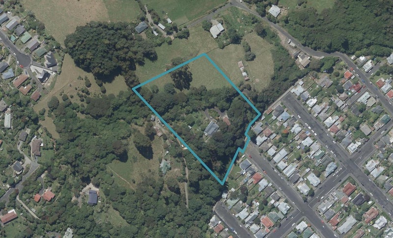 42 Crown Street, North East Valley, Dunedin - Carousel 1