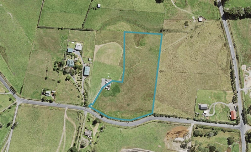 36 Hunter Road, Taupaki, Taupaki - Carousel 1