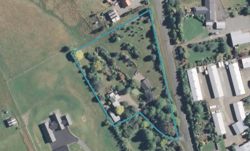 7 Gladstone Road, Hadlow, Timaru - Carousel 1
