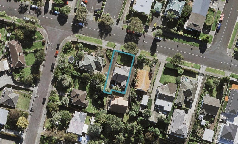 142 Landscape Road, Mount Eden, Auckland - Carousel 1