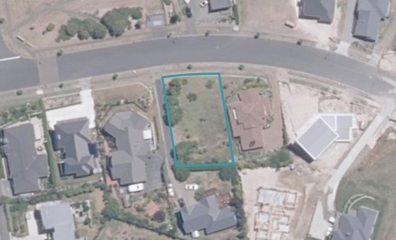 22 Botanical Heights Drive, Waipahihi, Taupō - Carousel 1