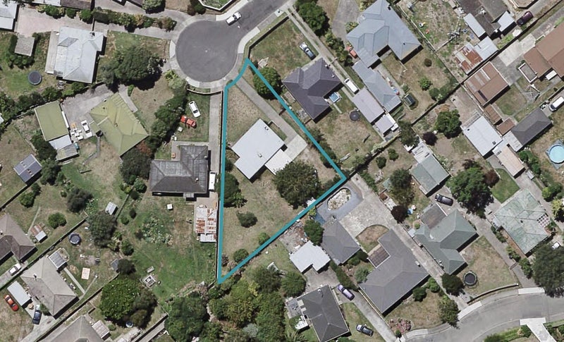 6 Oliphant Place, Raureka, Hastings - Carousel 1