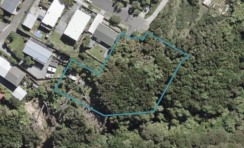 106 Lord Street, Stokes Valley, Lower Hutt - Carousel 1
