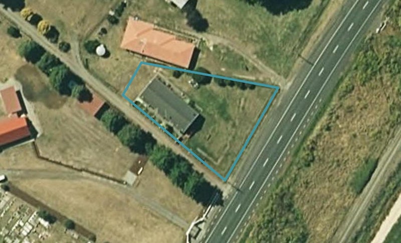 1860 State Highway 2, Hastings - Carousel 1