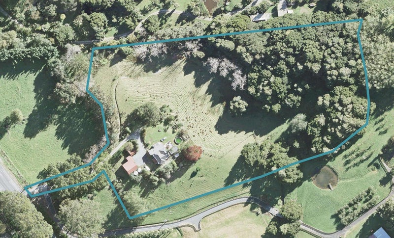 222 State Highway 1, Dome Valley, Warkworth - Carousel 1