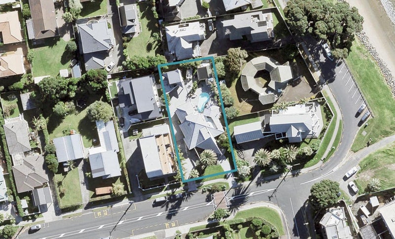 87 Bay Street, Red Beach, Red Beach - Carousel 1