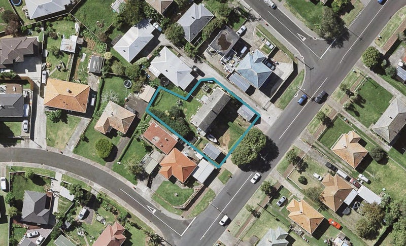 53 Tripoli Road, Panmure, Auckland - Carousel 1