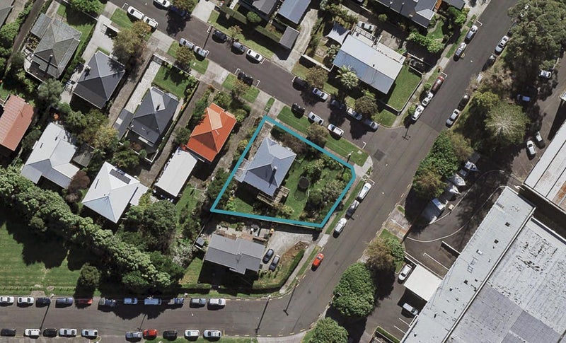 2 Hewson Street, Ellerslie, Auckland - Carousel 1
