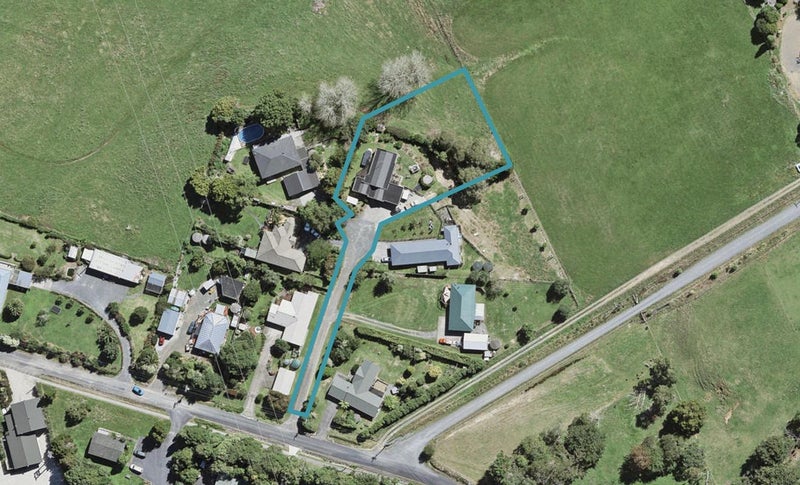 10 Brigadoon Way, Papakura - Carousel 1
