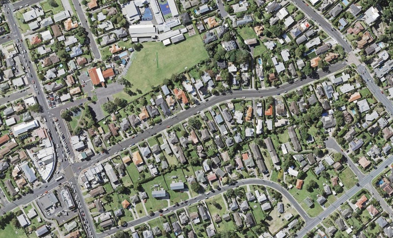 1/33 Williamson Avenue, Belmont, Auckland - Carousel 1