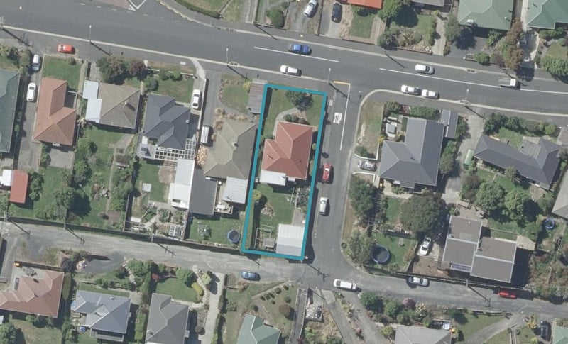 321 Kenmure Road, Kenmure, Dunedin - Carousel 1