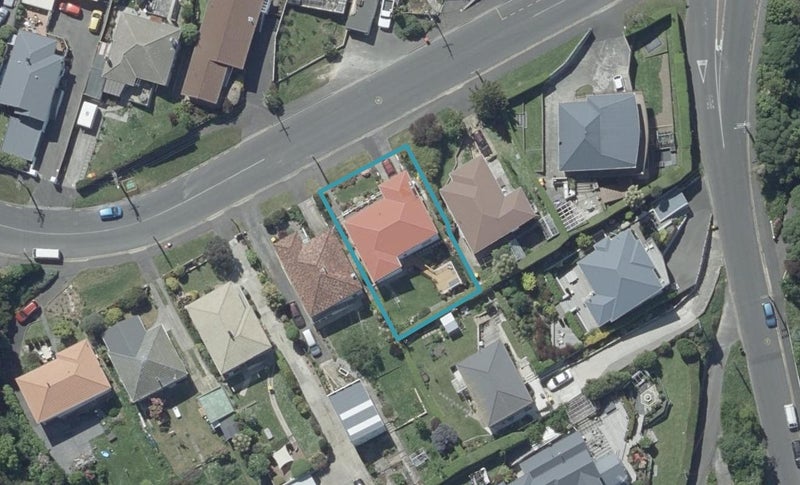 11 Aberdeen Road, Saint Clair, Dunedin - Carousel 1