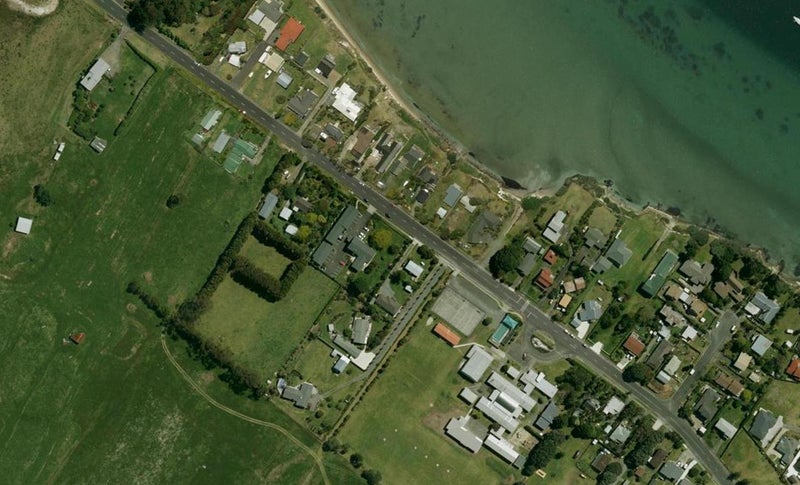 113 One Tree Point Road, One Tree Point, Whangārei - Carousel 1