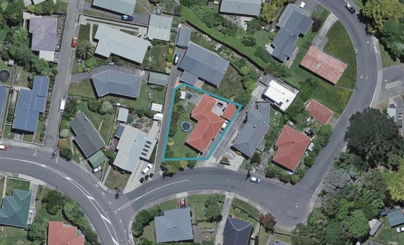 5 Jay Street, Paparangi, Wellington - Carousel 1