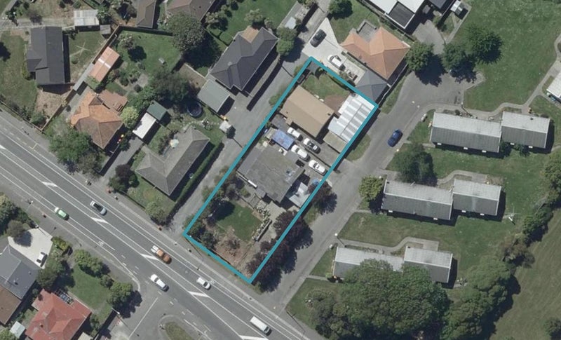 2/831 Ferry Road, Woolston, Christchurch - Carousel 1