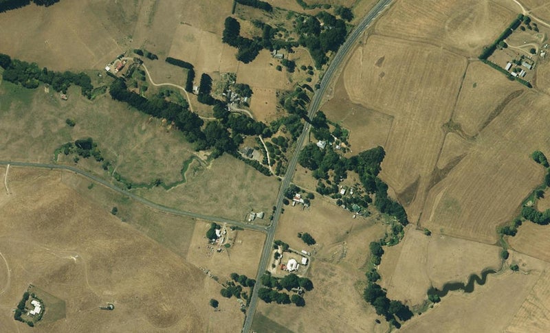 2524 State Highway 2, Hastings - Carousel 1