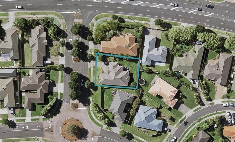 4 Shrule Place, East Tamaki, Auckland - Carousel 1