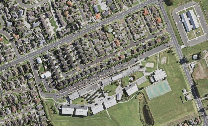 22 Sarteano Drive, Manurewa, Auckland - Carousel 1