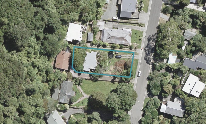 112 Pinehaven Road, Pinehaven, Upper Hutt - Carousel 1