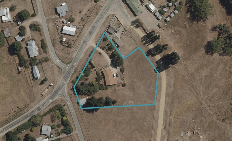 6 Aitken Road, PATEAROA, Patearoa - Carousel 1
