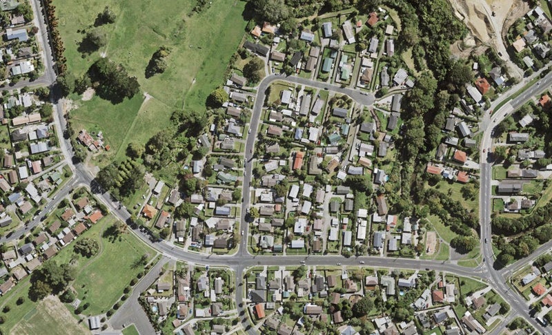 12C Scarlet Drive, Ranui, Auckland - Carousel 1