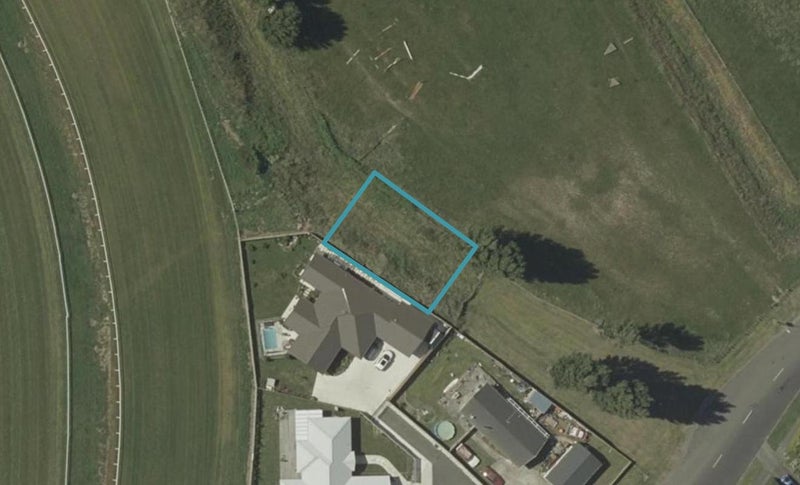 5 Mangatainoka Lane, Awapuni, Palmerston North - Carousel 1