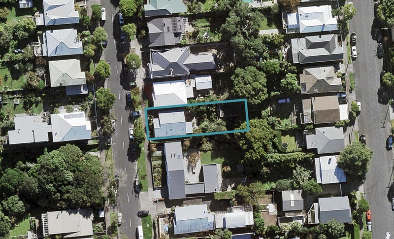 24 Arnold Street, Grey Lynn, Auckland - Carousel 1