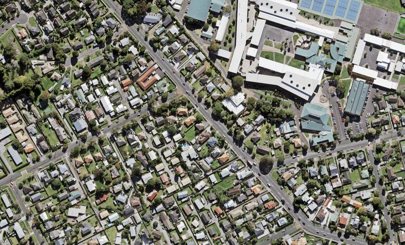 164 Rosebank Road, Avondale, Auckland - Carousel 1