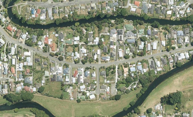 37 Dillons Point Road, Islington, Blenheim - Carousel 1