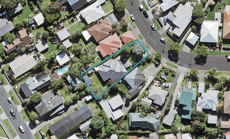 Property Valuation for 18 Riro Street, Point Chevalier, Auckland ...