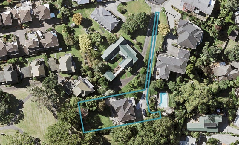 2/15 The Glebe, Cockle Bay, Auckland - Carousel 1