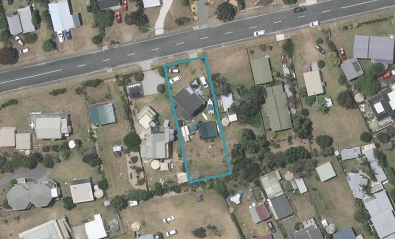 20 Holiday Crescent, Mangawhai Heads, Mangawhai - Carousel 1
