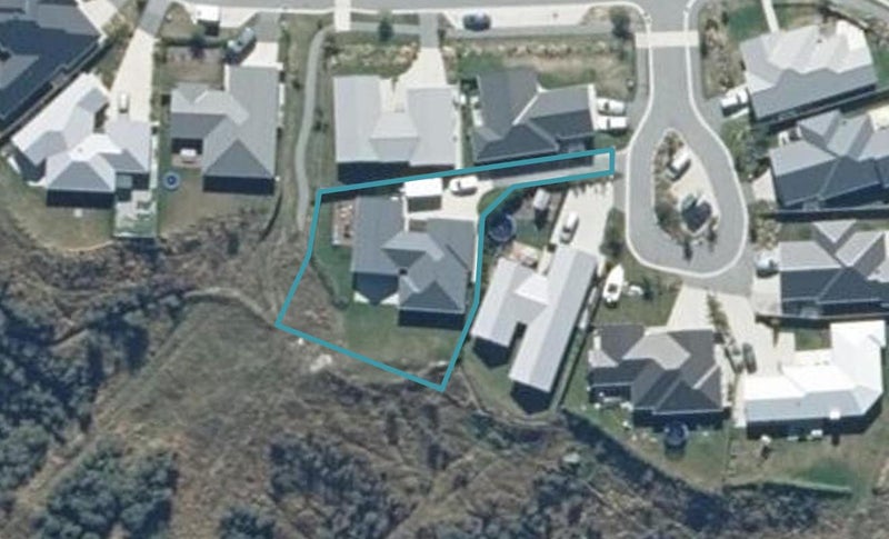 1 Shipton CT, Wakatipu Basin - Carousel 1
