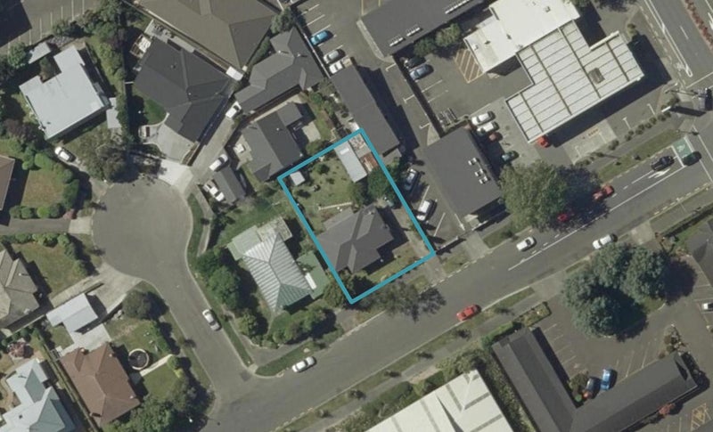 17 Manawaroa Street, West End, Palmerston North - Carousel 1